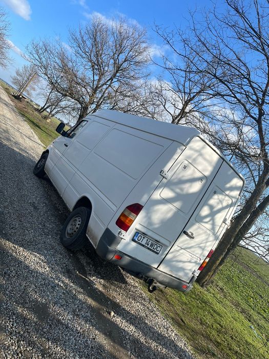 Mercedes sprinter