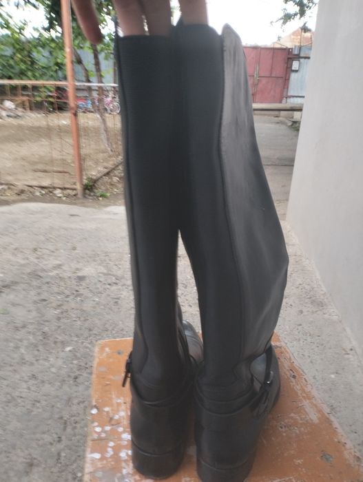 Ghete dama toamna iarna mărimea 37 impecabile