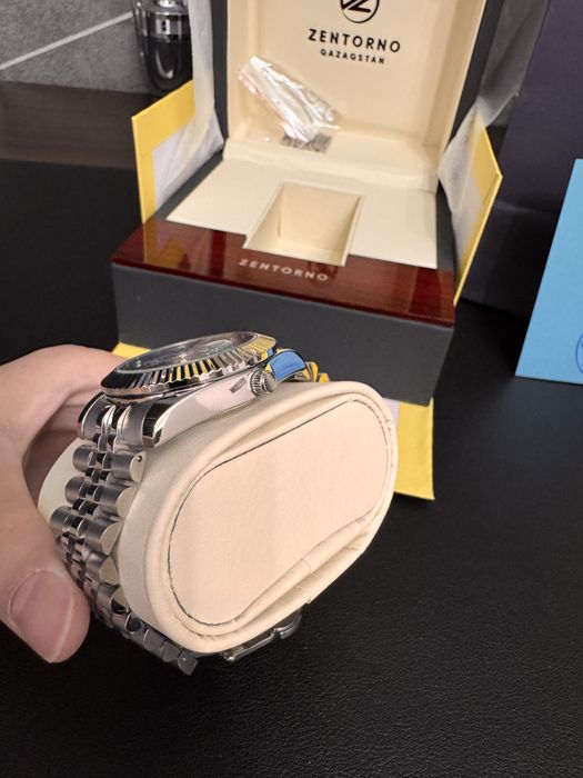 Оригинальные Часы zentorno