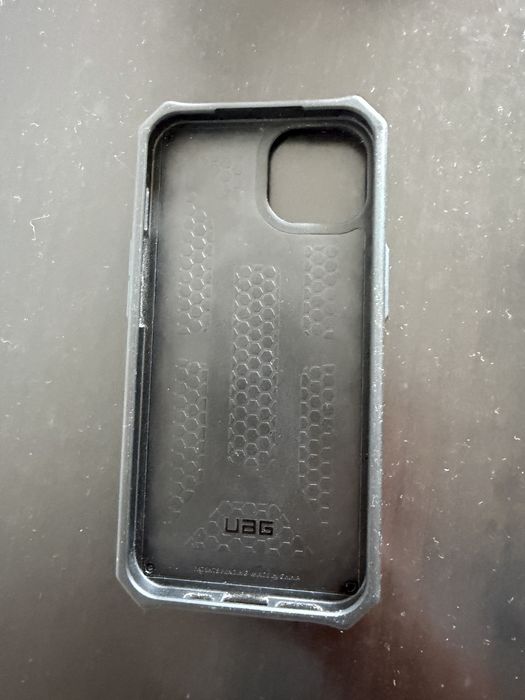 Продавам iPhone 13 – 512 GB