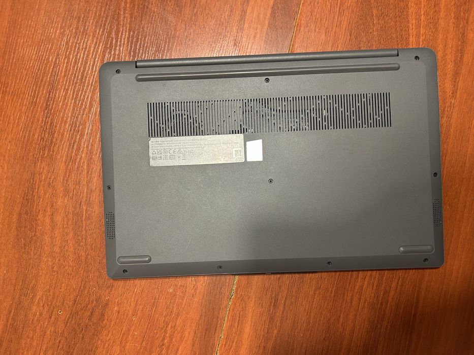 Продам ноутбук  Lenovo