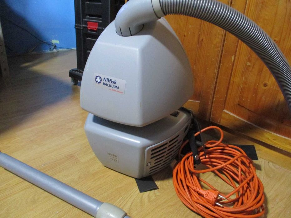 aspirator profesional nilfisk