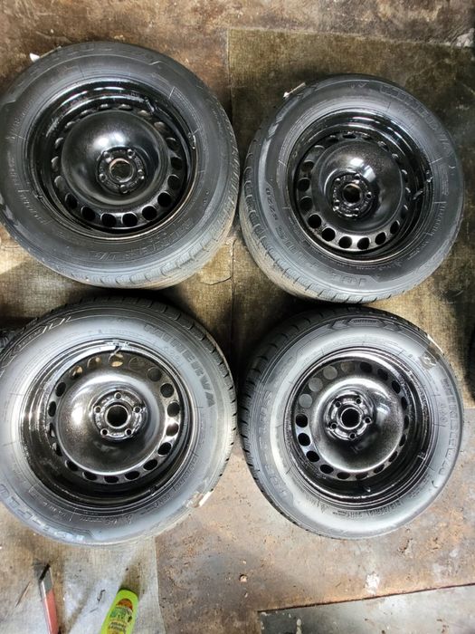 Jante tabla 5x112 VW TIGUAN R16 Anvelope 215 65 16 M+S