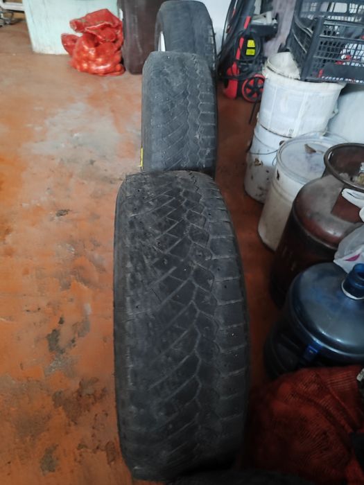 Продам диски с шинами