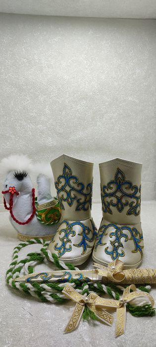 Сапожки скороходики