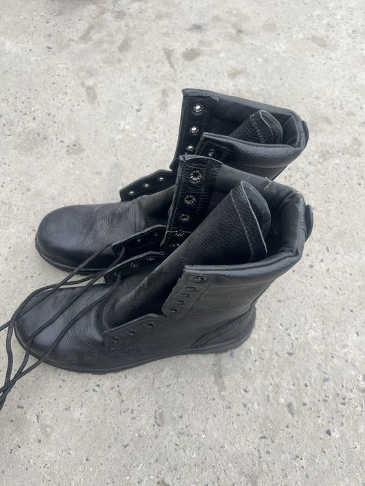 Спец Ботинки новые 41/42 рр 6000