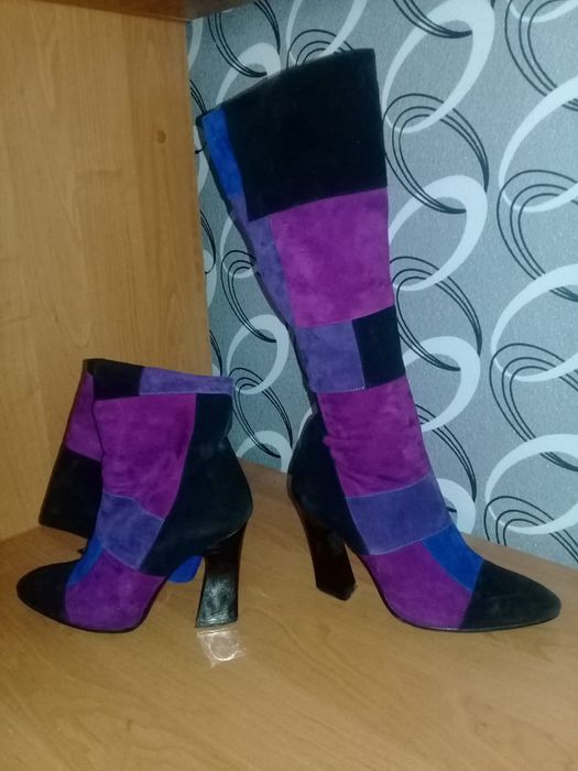 Продам сапоги.Б/У. Демисезонные. Размер 37.