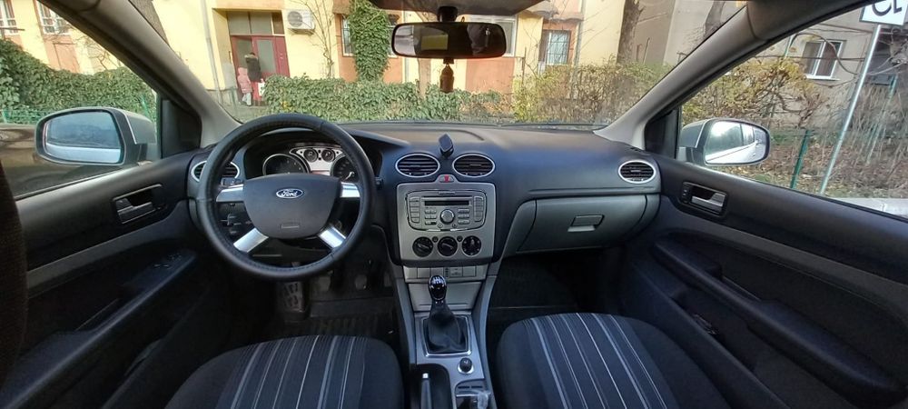 Vând  Ford focus  MK2