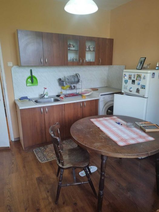 Продава се Двустаен апартамент в Плевен, 9-ти квартал - 54 кв.м за 1204 €/кв.м - Снимка #3