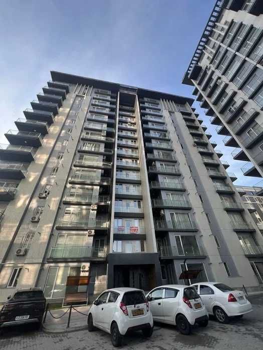 яккасарой ор жк пирамид ул нукус 3х ком 85м2;