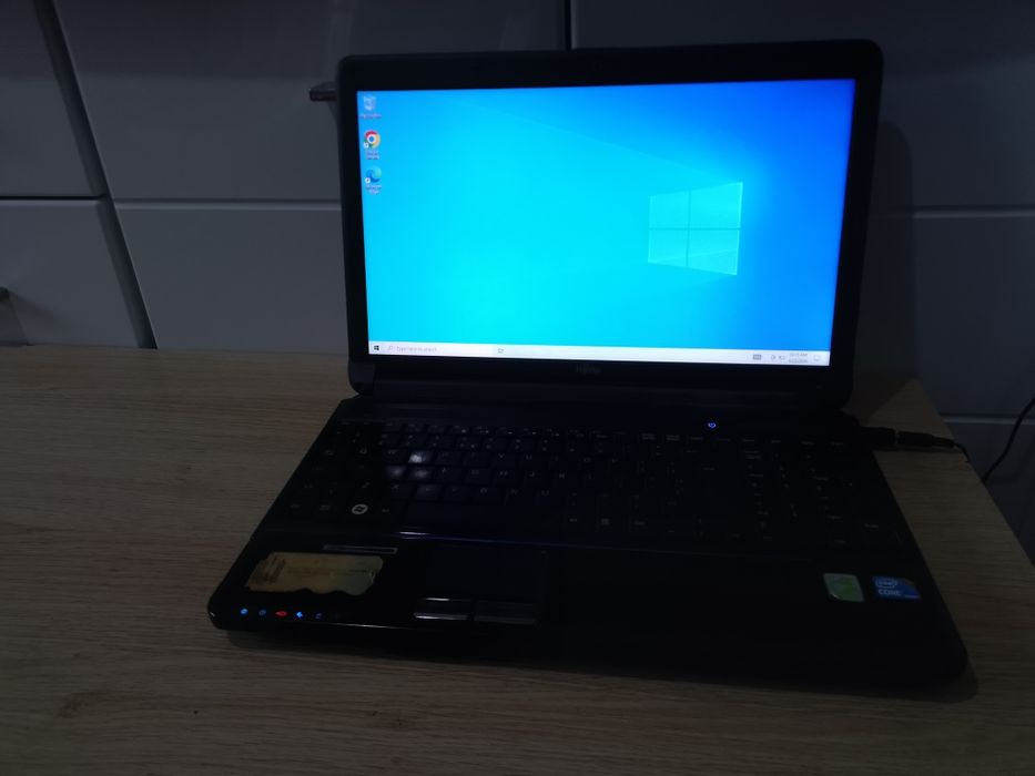 Vind leptop Fujitsu Siemens i5