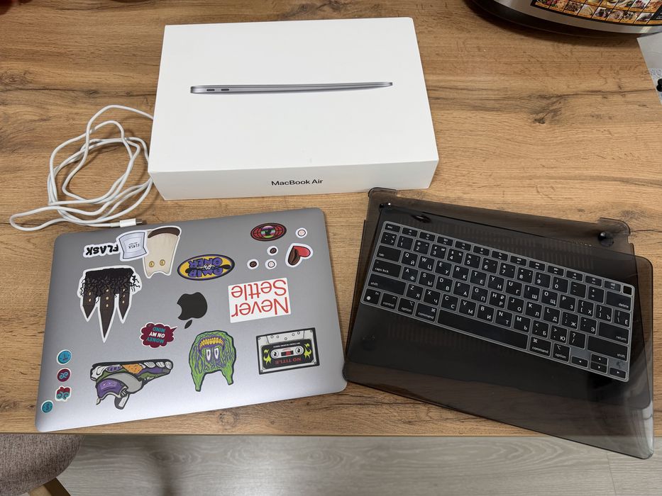 Macbook Air M1 256GB