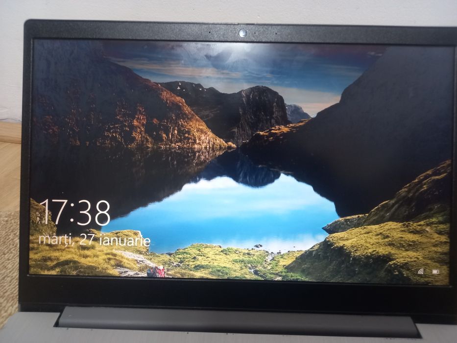 Laptop lenovo ideaped 7