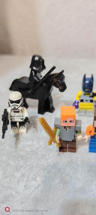 Фигурки Лего. Все за 6000