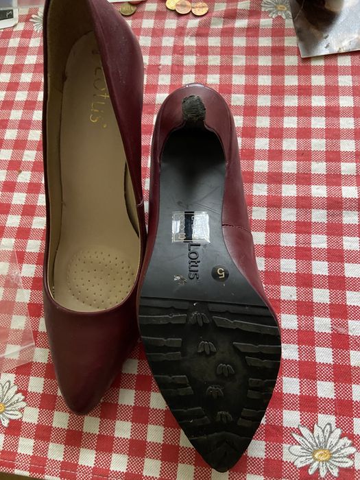 Pantofi din piele naturala ptr. femei