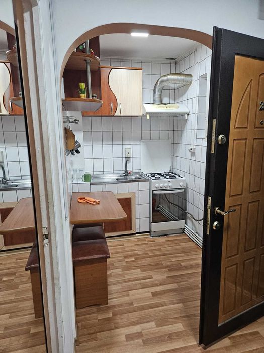 apartament de vanzare cu 2 camere