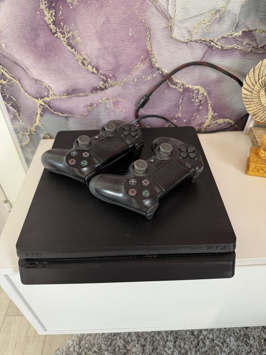Продам sony Ps 4