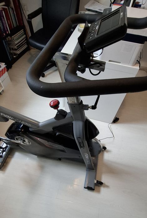 Bicicleta Spinning Flow Fitness Racer DSB600i