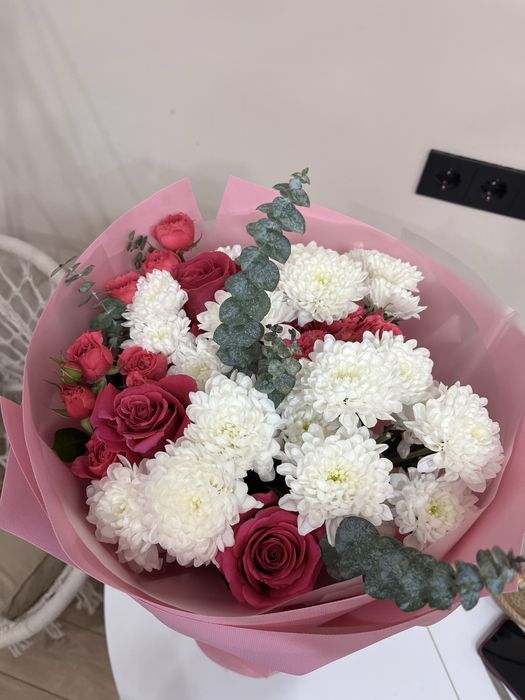 Букет за 10000свежие сегодня подарили