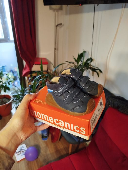 Ghete biomecanics marimea 19 impecabile