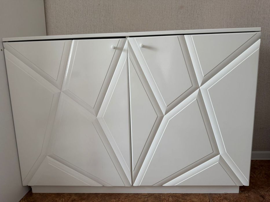 Продам шкаф для спальной комнаты