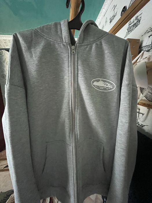 Продается зип худи от Cortez