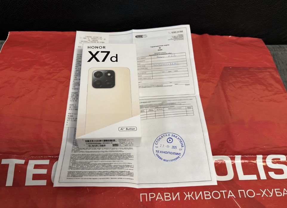 ЧИСТО НОВ 256GB Honor X7d Гаранция Технополис 2027г. Desert Gold