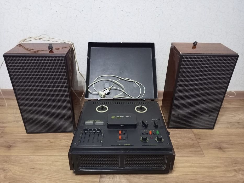 "Комета 212-1 стерео"