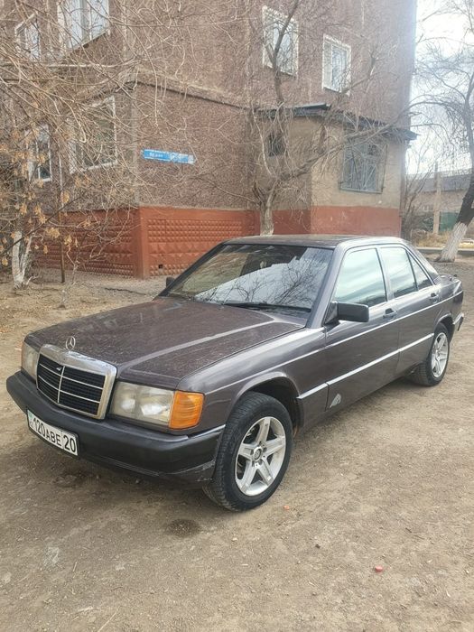 Мерседес 190 обем 2