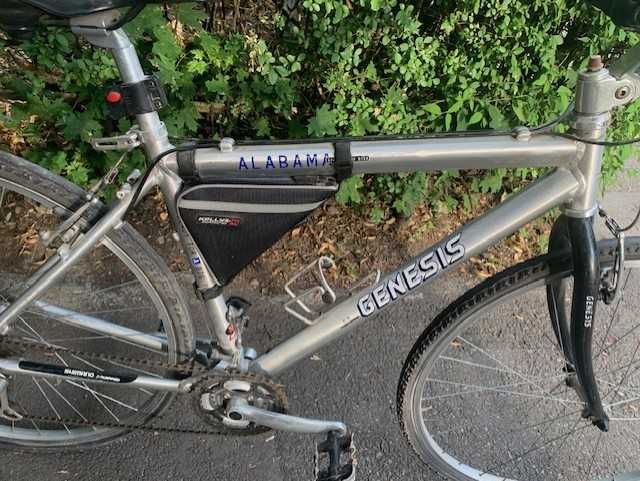 Bicicleta semicursiera city bike ALABAMA GENESIS frane Shimano merge sageata