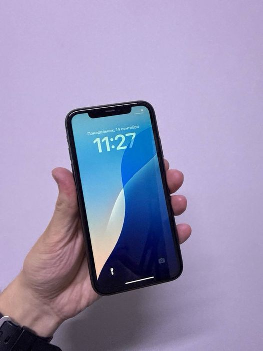 iPhone 11.