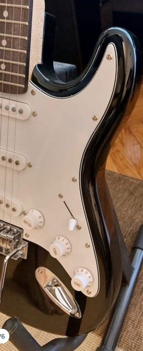 Chitara stratocaster Career noua