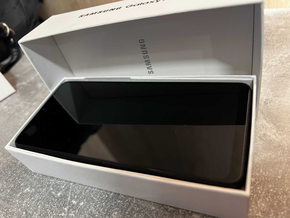 Vând Samsung Galaxy A22 4G impecabil