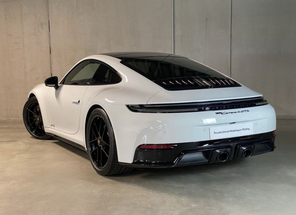 Porsche 911 Carrera 4 GTS 992.2 новый 2026