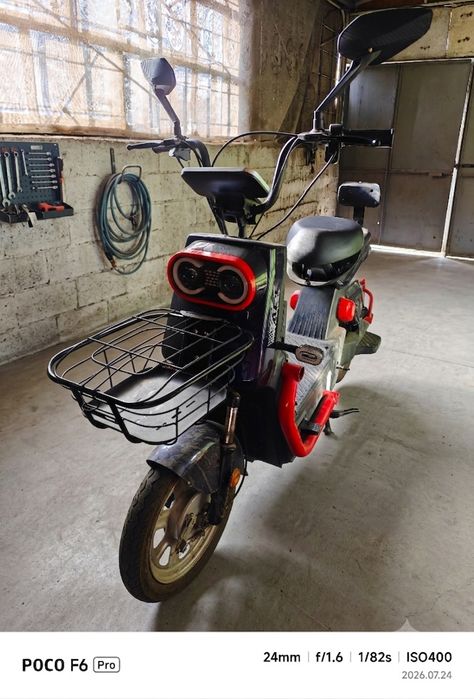 Продам Электроскутер Танк 108