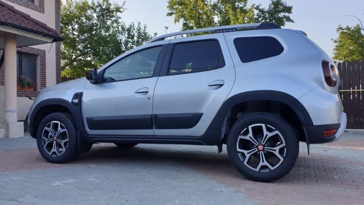 Ornamente-Protectii-Bandouri Duster 2018-2023 ORIGINALE