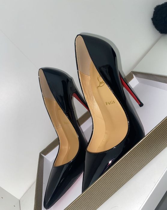 Pantofi Loubotin de dama