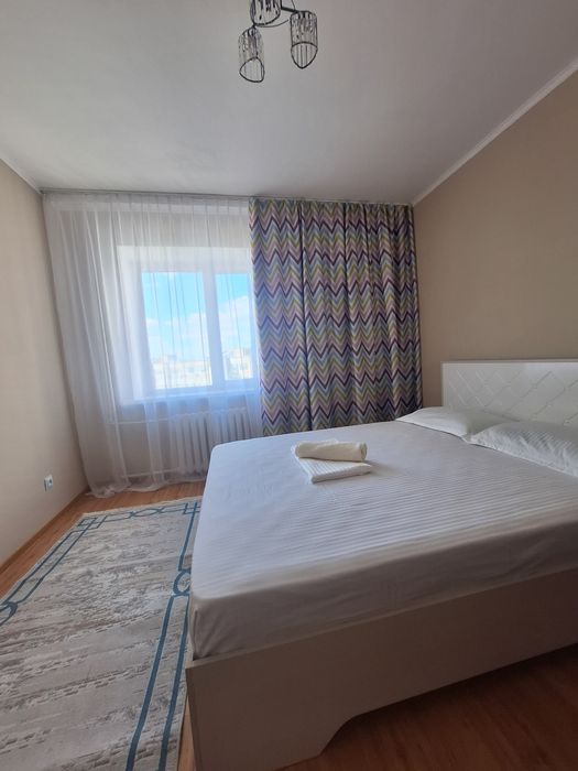 Сдам  посуточно 2 комнатную в 12 микрорайоне