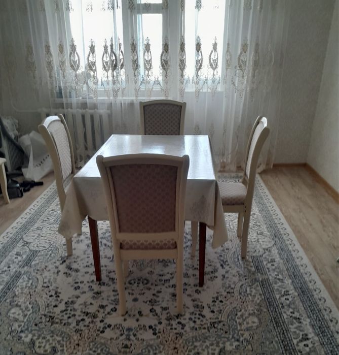 Раздвижной стол + 6 стульев