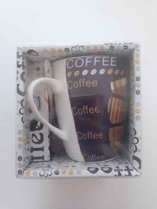 Керамическая кружка с ложкой