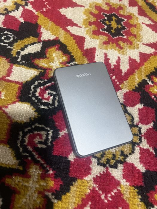 Продаю iphone 13 pro аккумулятор 100