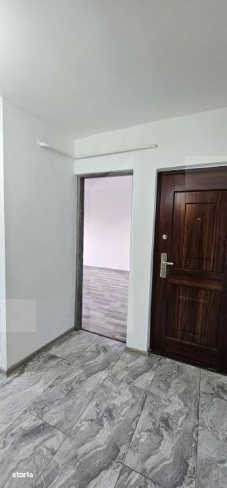 Apartament 3 camere, 2 bai – complet renovat, etaj 1, semicentral