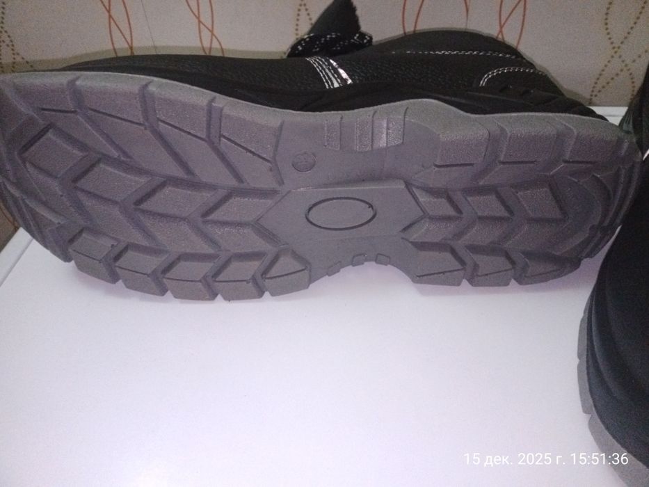 Мужские ботинки зима новые