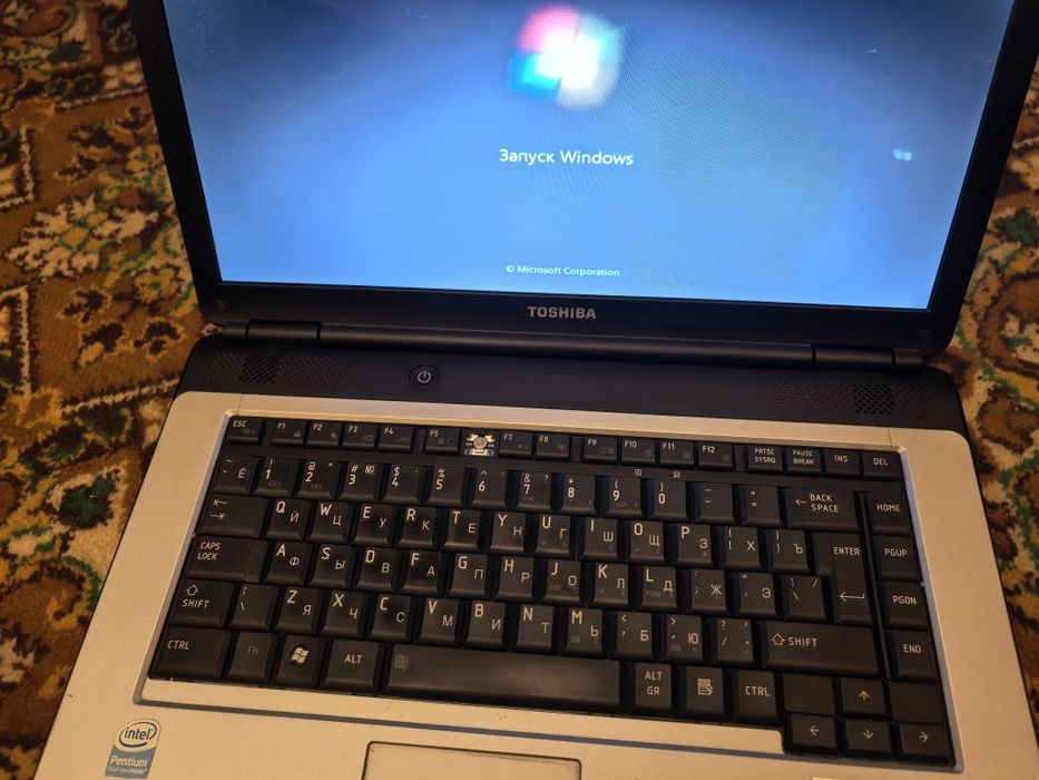 Продам ноутбук toshiba