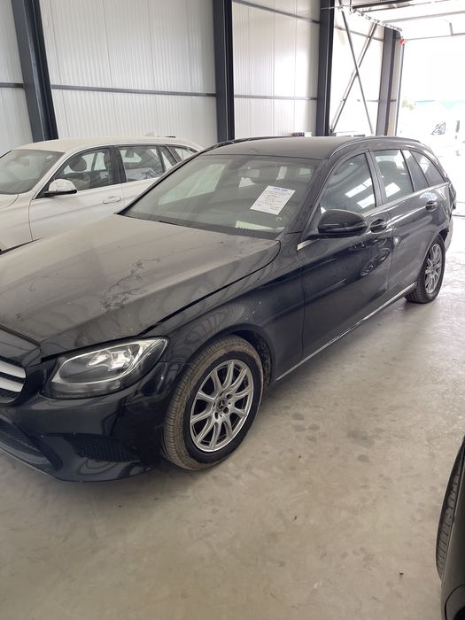 Dezmembrez Mercedes C Class W205 2019 1.6D 122 Cai C180D