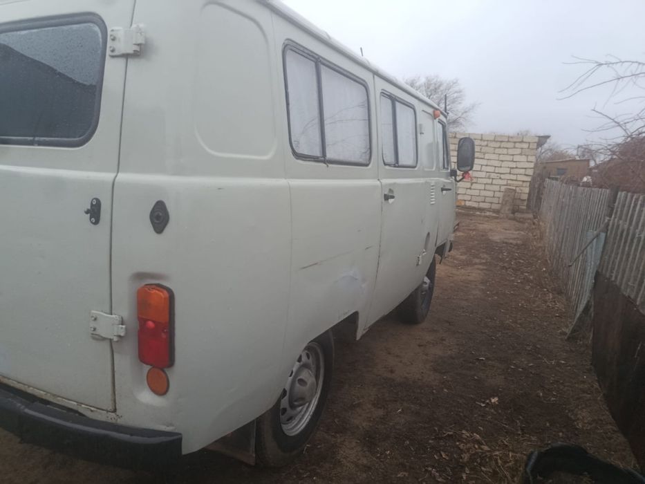 Уаз буханка 2008 года