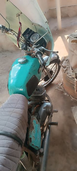 Matatsikl sotladi narxi kelishamiz