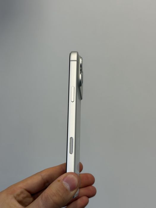 iPhone 17 PRO MAX - 7 цикъла