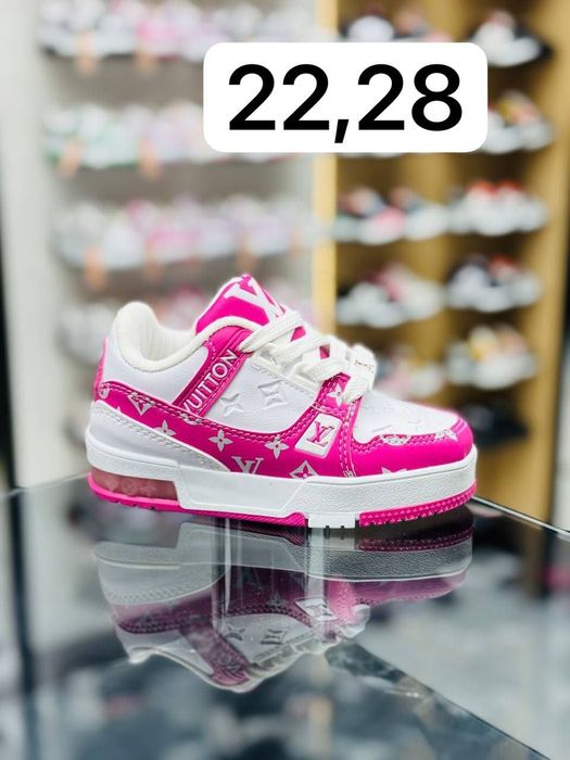 Adidași pentru copiii