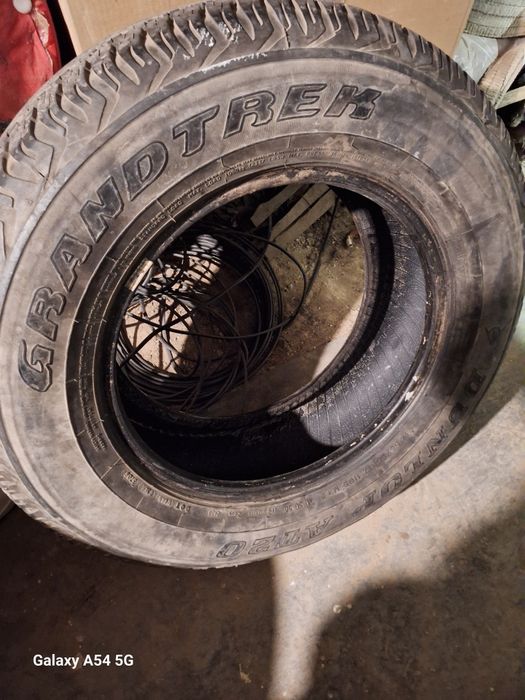 Продаю резину всесизоная